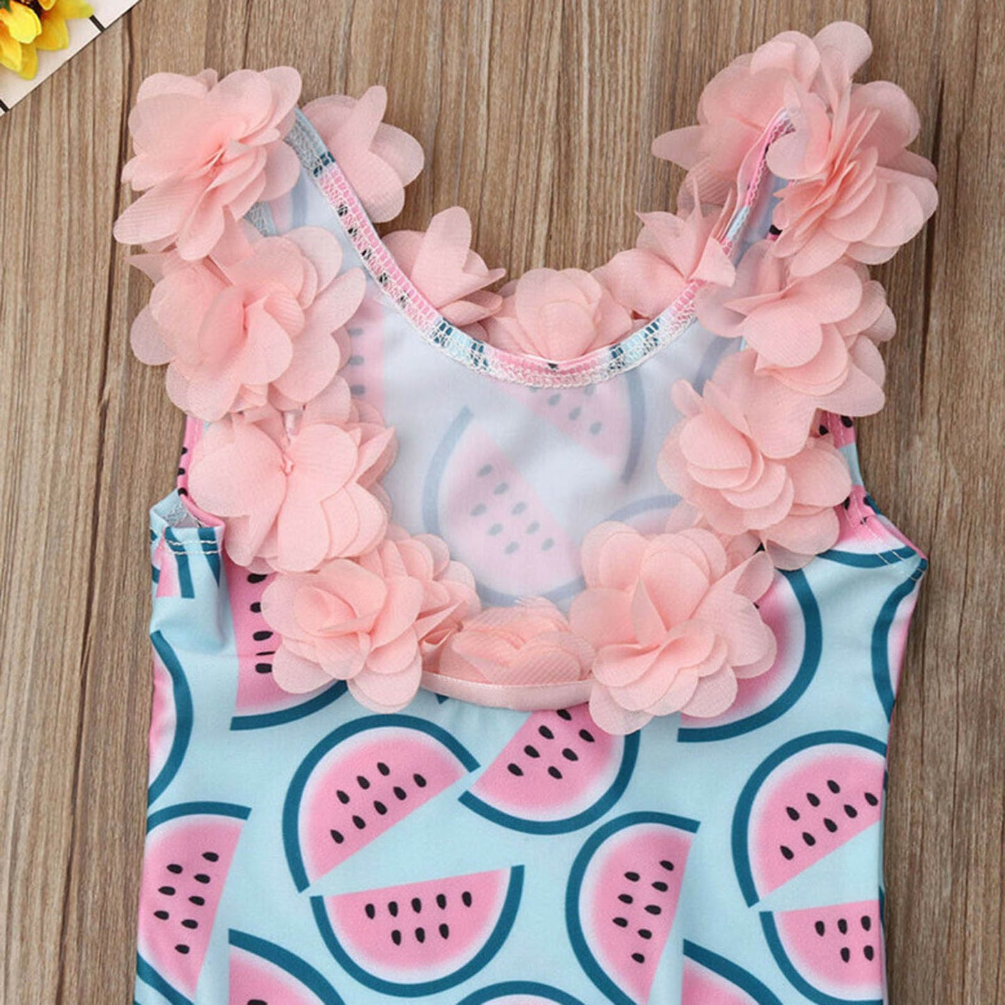 Traje de baño para niños con estampado de sandía y decoración de flores en 3D, traje de baño de una pieza para niña para playa, rosa y azul, 110 cm/43,3 pulgadas