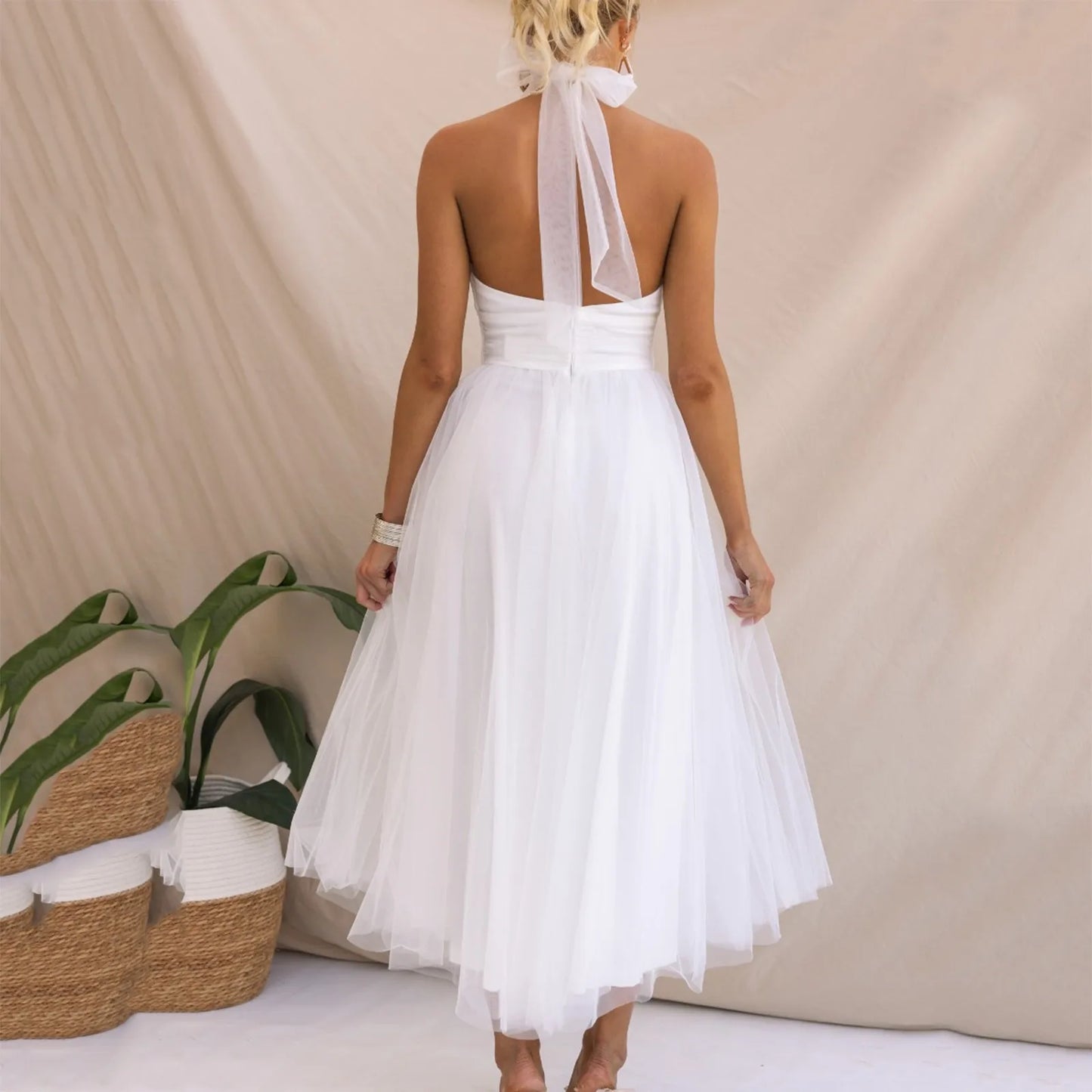 Sexy Halter Holiday Party Dress Women Off Shoulder Mesh Backless Pleated Dress White Vestidos Formal Wedding Gown Long Dress