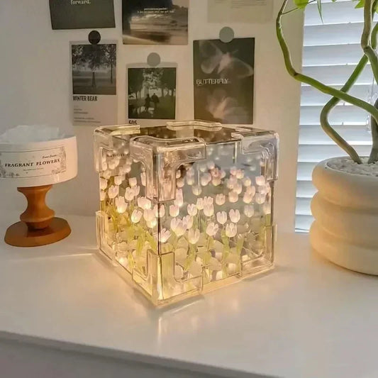 Lámpara de noche pequeña tridimensional con forma de cubo marino con flores de tulipán creativas 