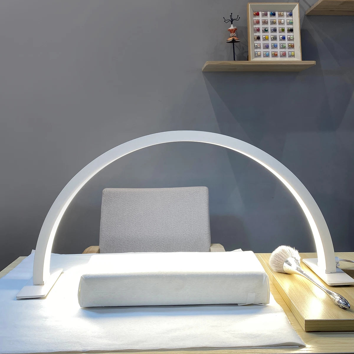 LED Half Moon Beauty Light Desktop Arch Ring Lamp Beauty Salon Curvd Eyelash Tattoo Lamp Nails Care Light Half Moon Lamp.